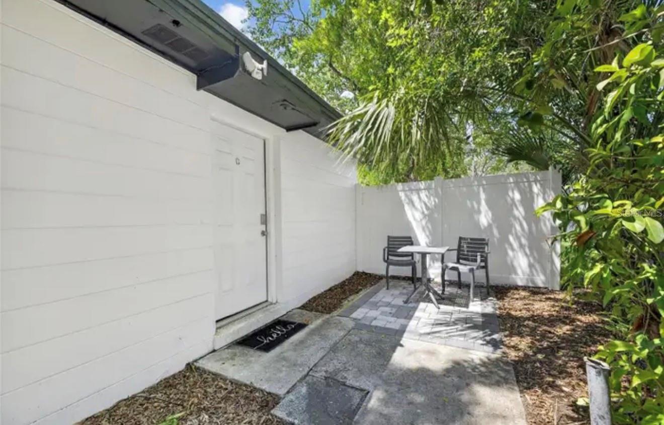 Image 11 of 29 For 4511 - 4513 Mcelroy Avenue