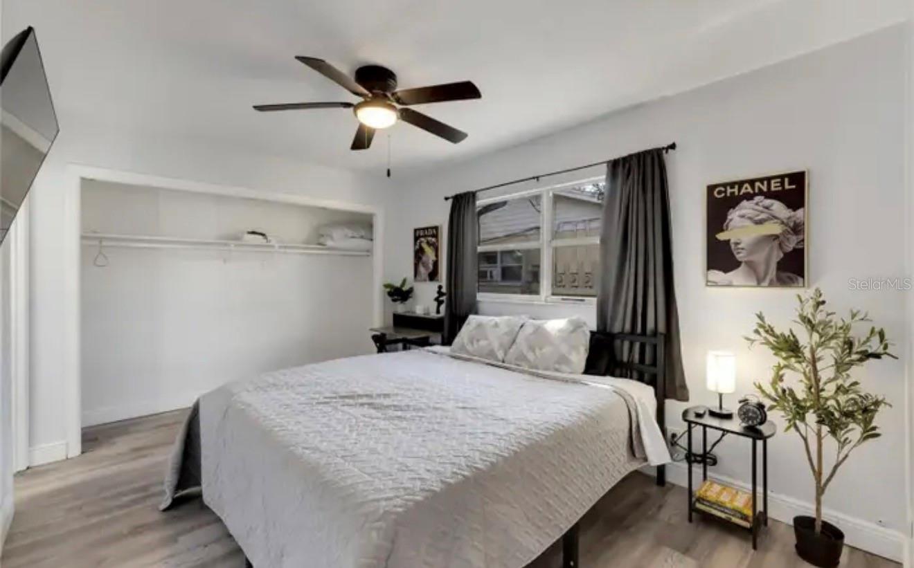 Image 19 of 29 For 4511 - 4513 Mcelroy Avenue