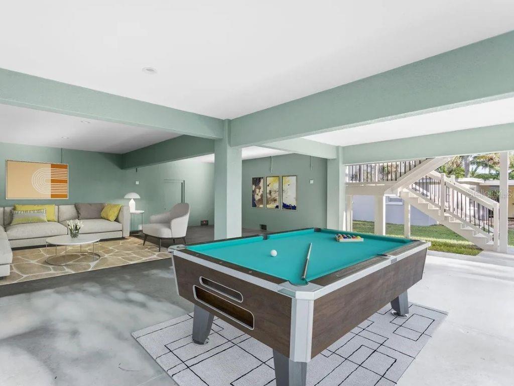 Listing photo id 3 for 6841 Oelsner Street