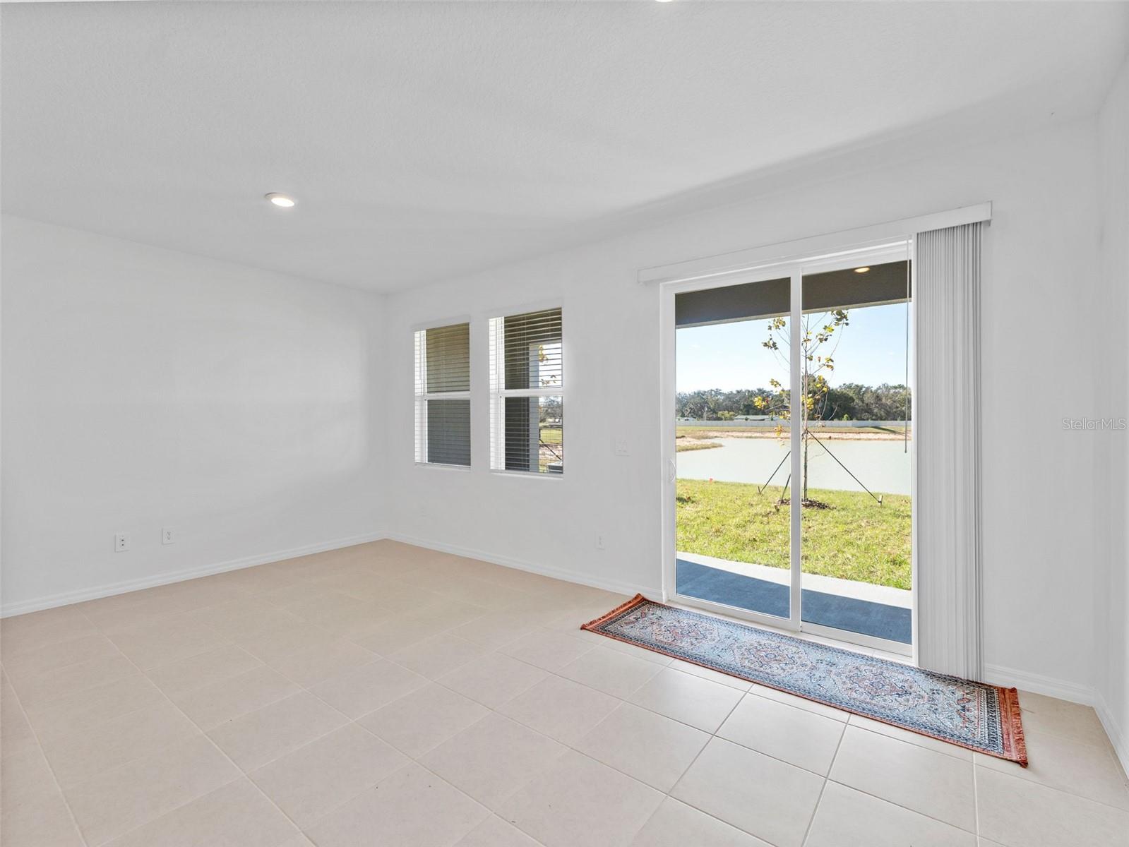 Image 10 of 33 For 3375 Lapis Lake Drive