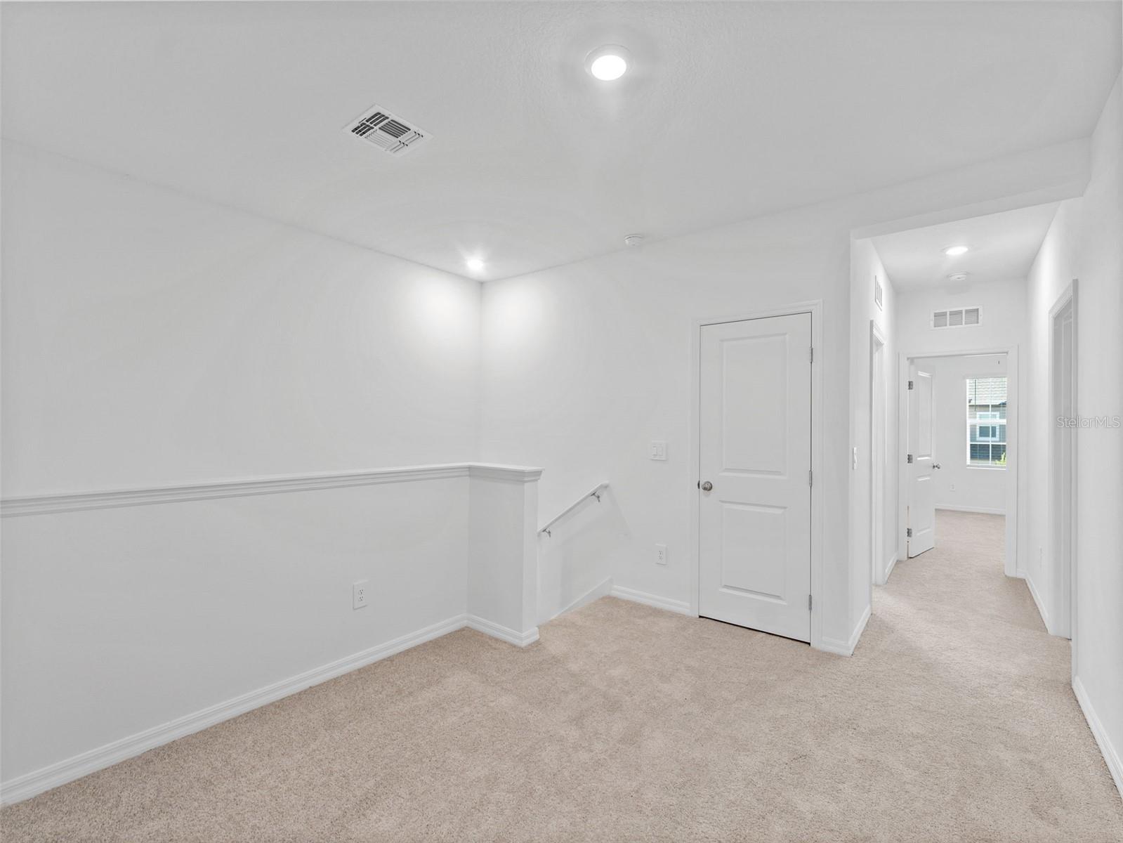 Image 13 of 33 For 3375 Lapis Lake Drive