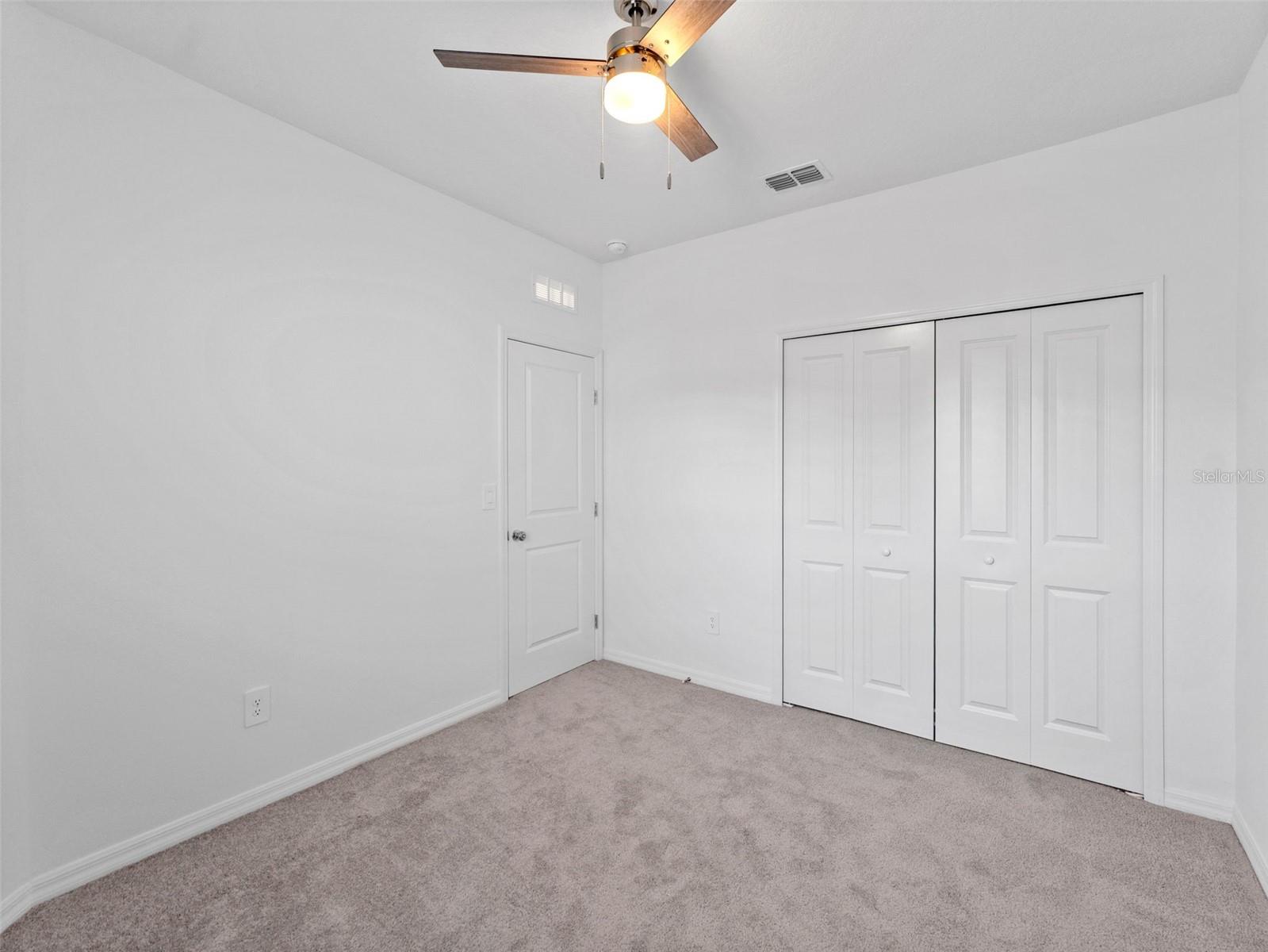 Image 20 of 33 For 3375 Lapis Lake Drive