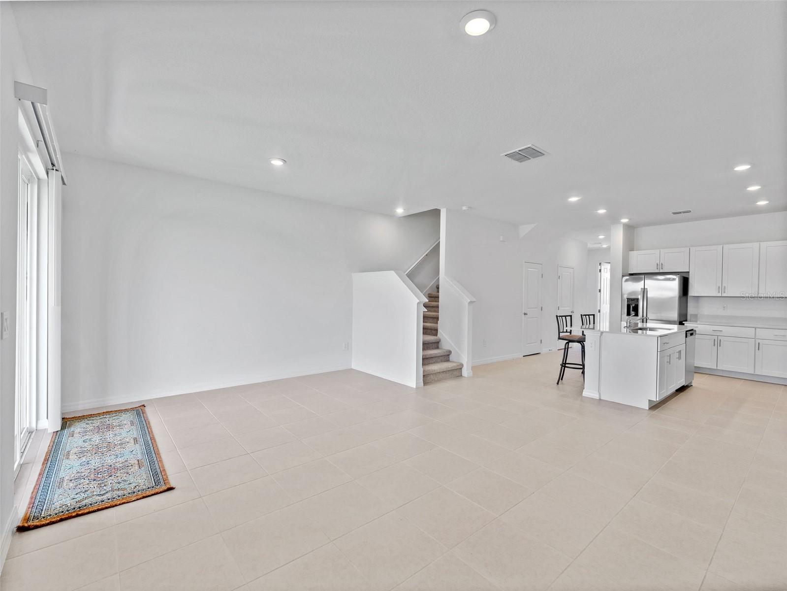 Image 8 of 33 For 3375 Lapis Lake Drive