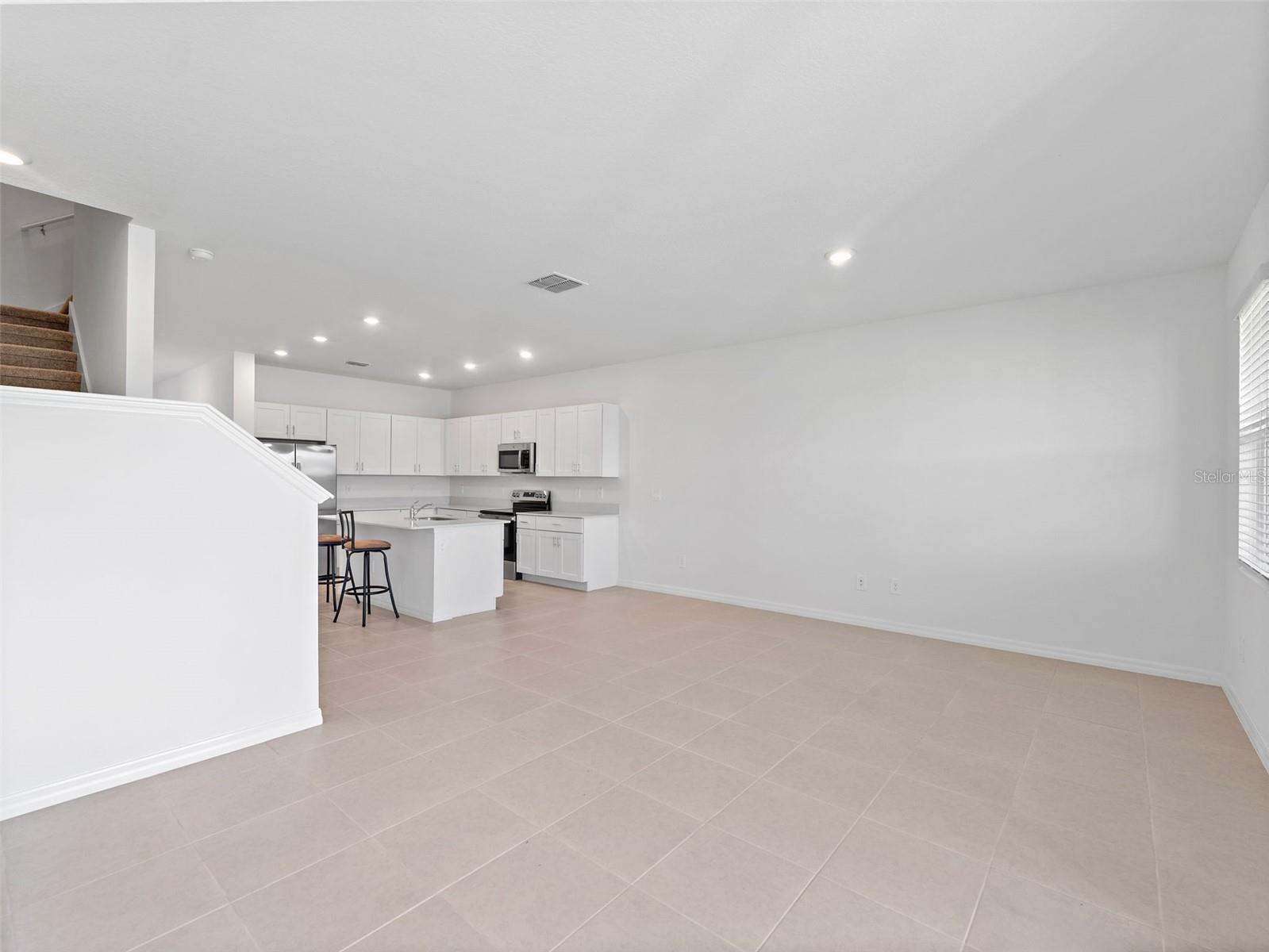 Image 9 of 33 For 3375 Lapis Lake Drive