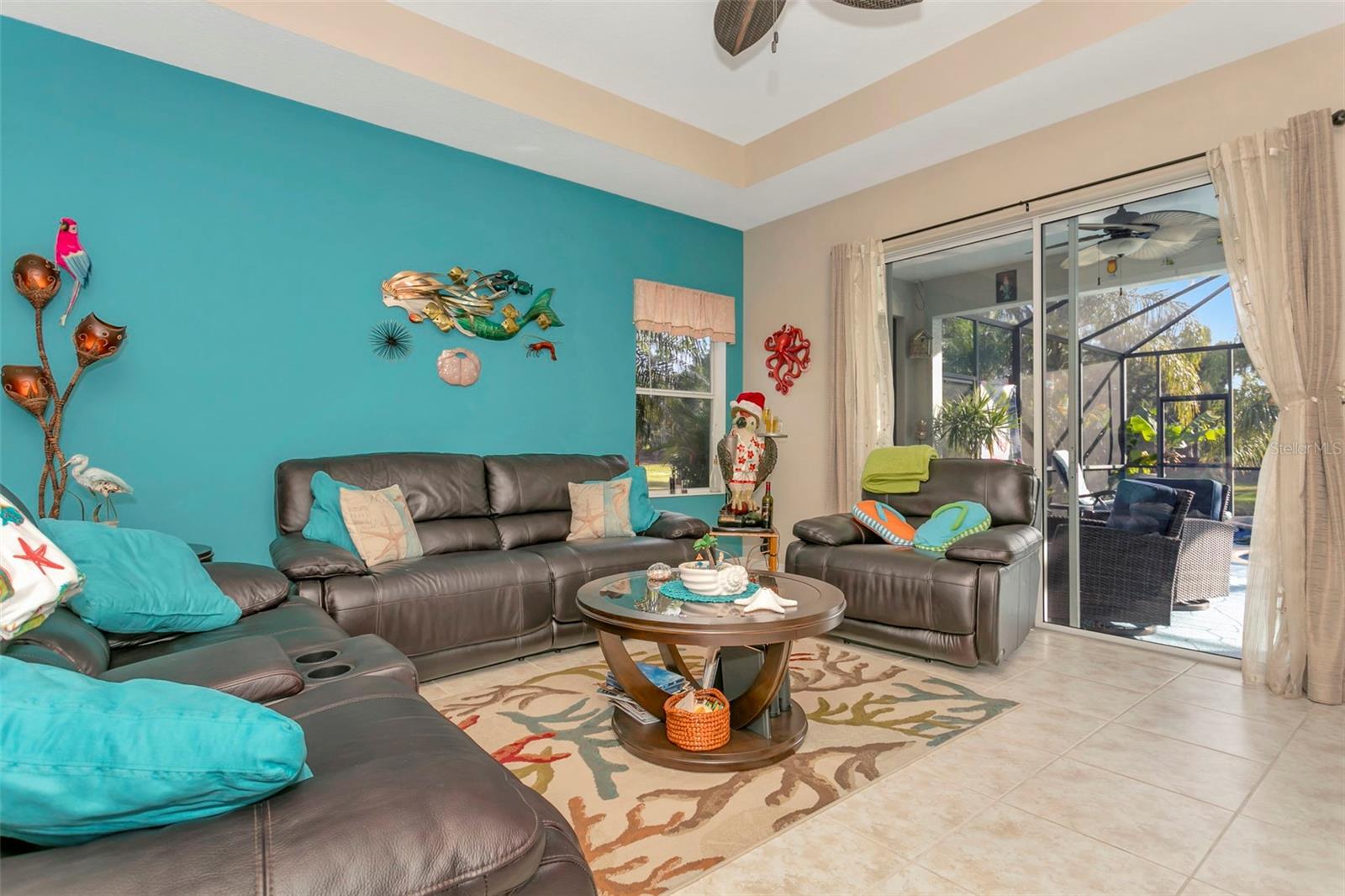 Image 12 of 37 For 11742 Forest Park Circle