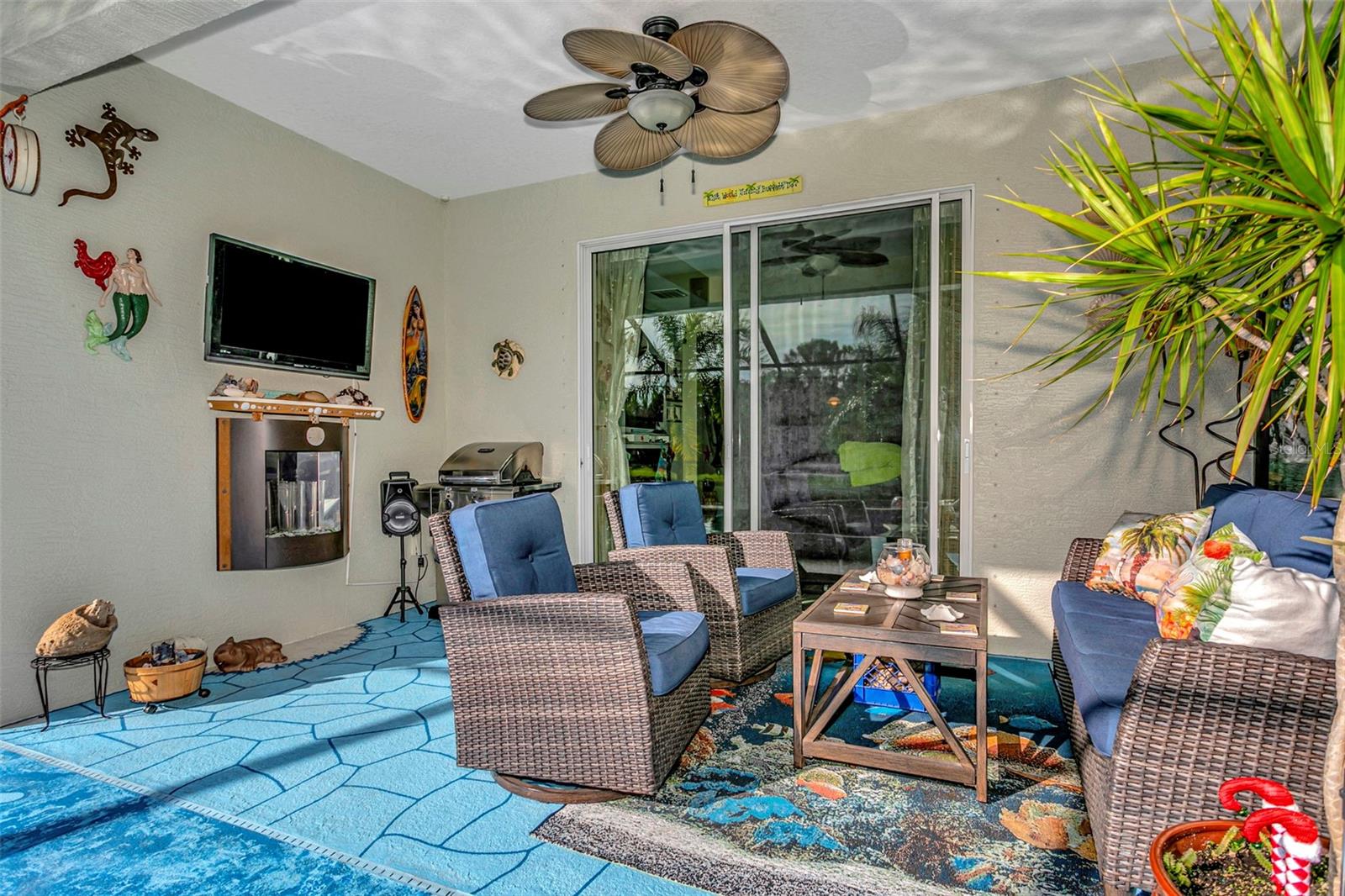 Image 24 of 37 For 11742 Forest Park Circle