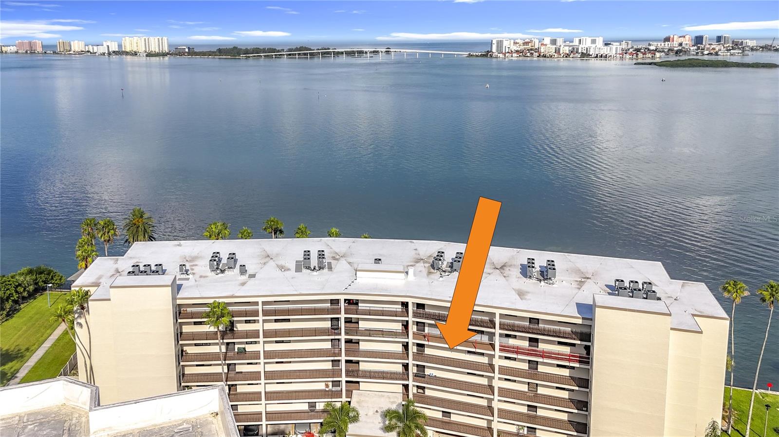 Image 2 of 52 For 55 Rogers Street 404