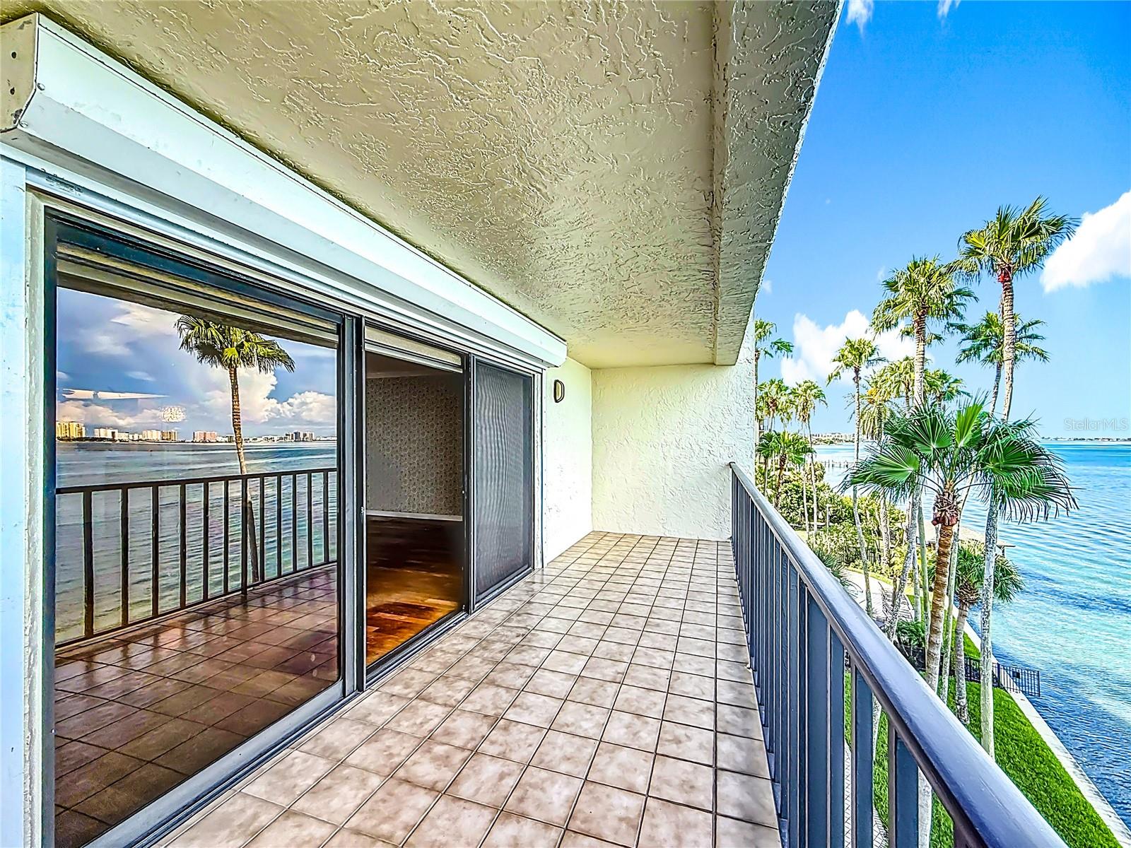 Image 39 of 52 For 55 Rogers Street 404