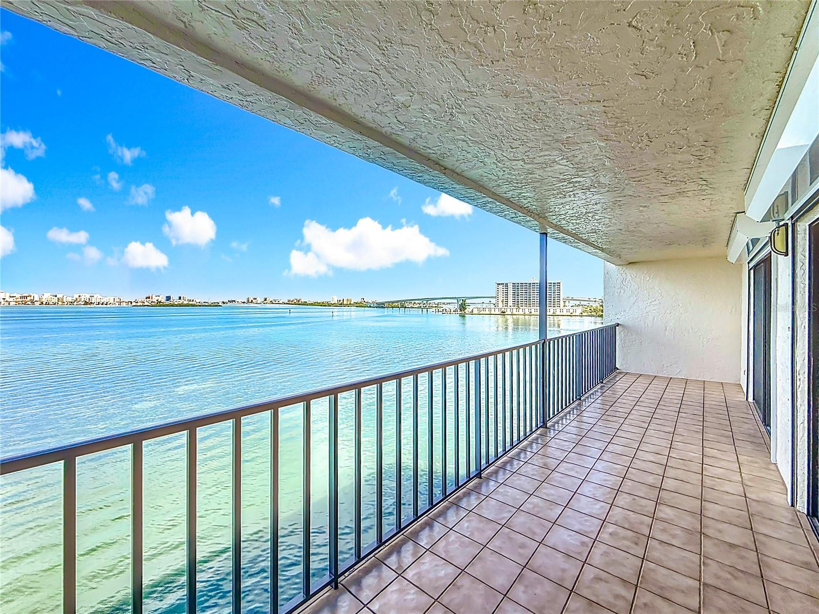 Image 42 of 52 For 55 Rogers Street 404