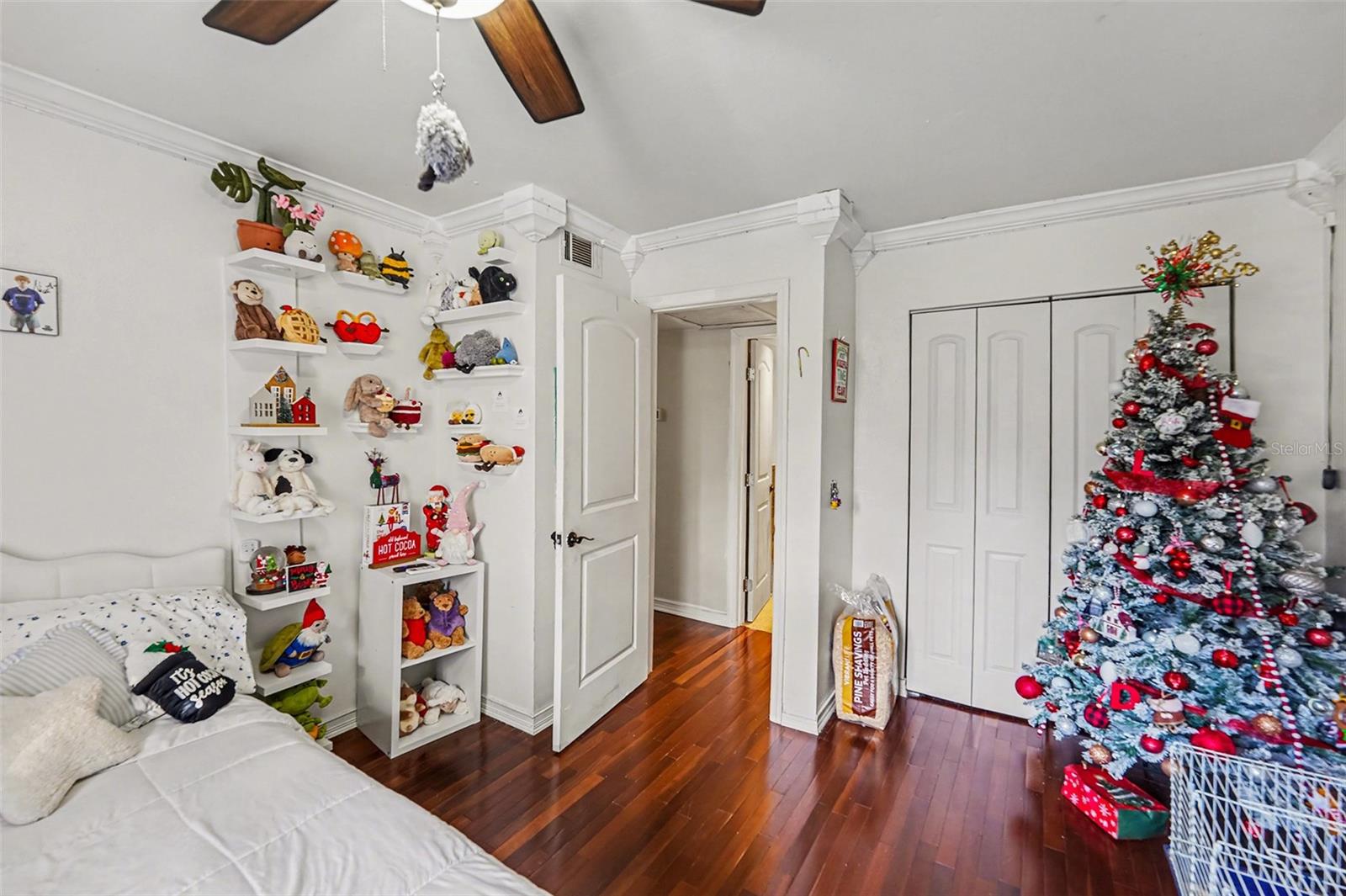 Image 16 of 30 For 2625 State Road 590  824