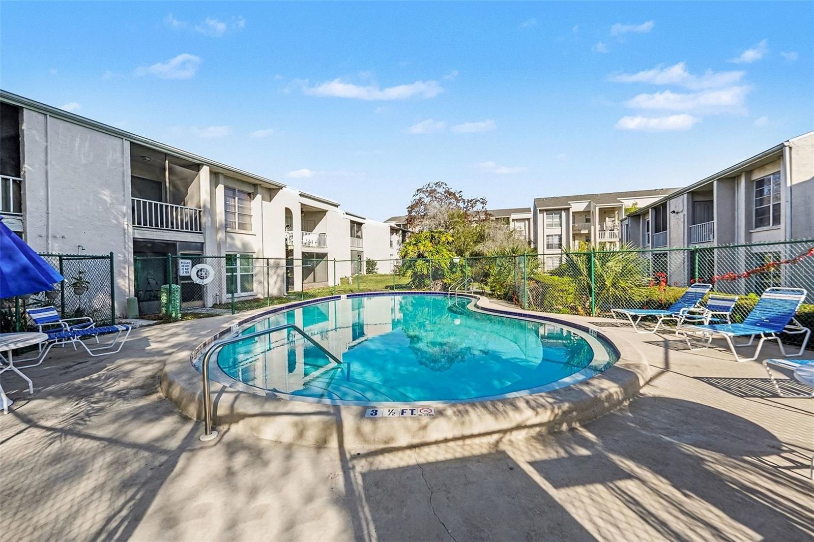 Image 25 of 30 For 2625 State Road 590  824