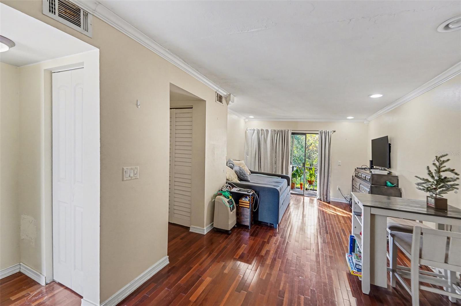 Image 7 of 30 For 2625 State Road 590  824