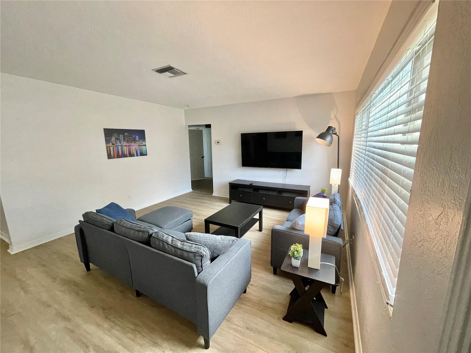 Image 3 of 34 For 3211 Leona Street