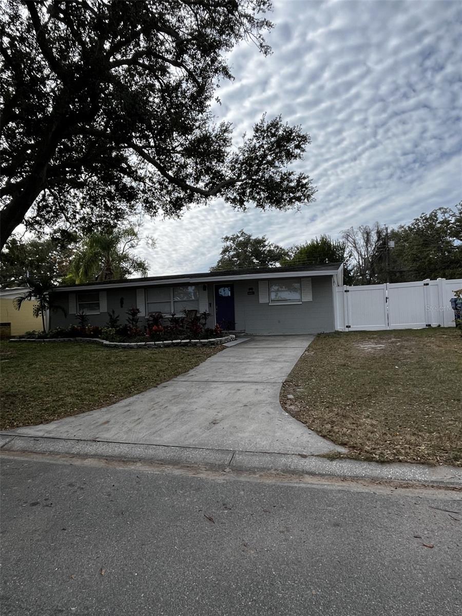 Image 2 of 18 For 11128 116th Street