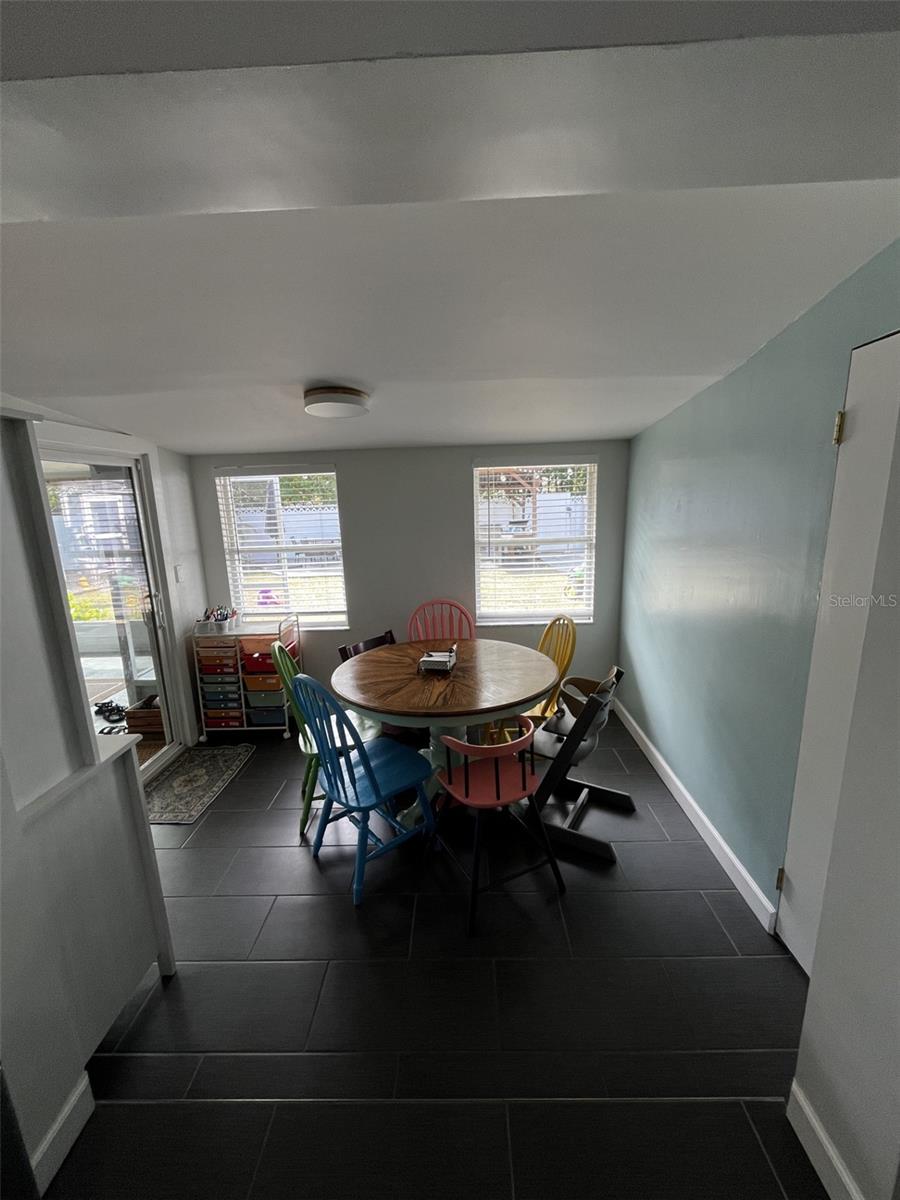 Image 6 of 18 For 11128 116th Street