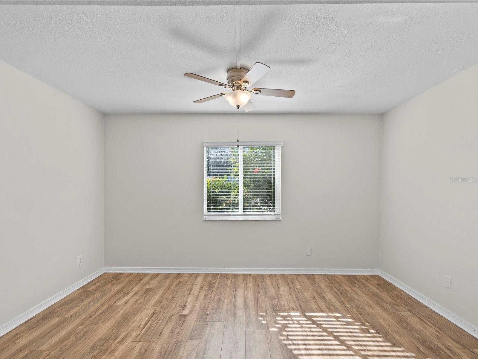 Image 12 of 28 For 2737 Enterprise Road E 111