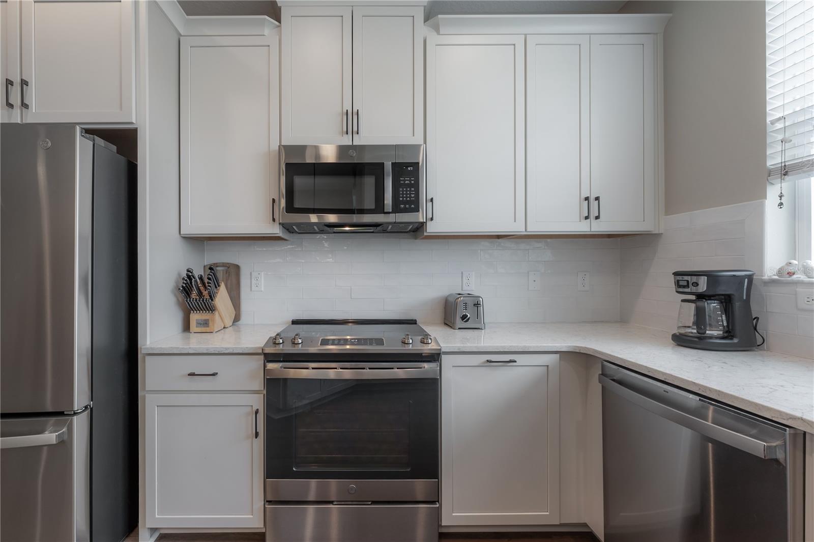 Image 16 of 59 For 2469 Stapleford Place