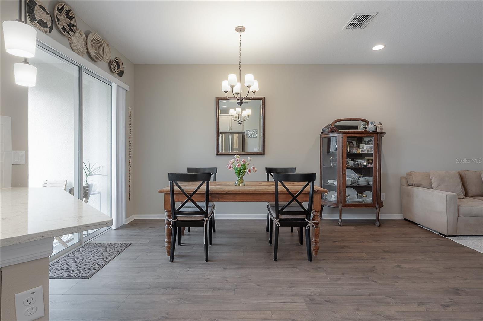 Image 21 of 59 For 2469 Stapleford Place