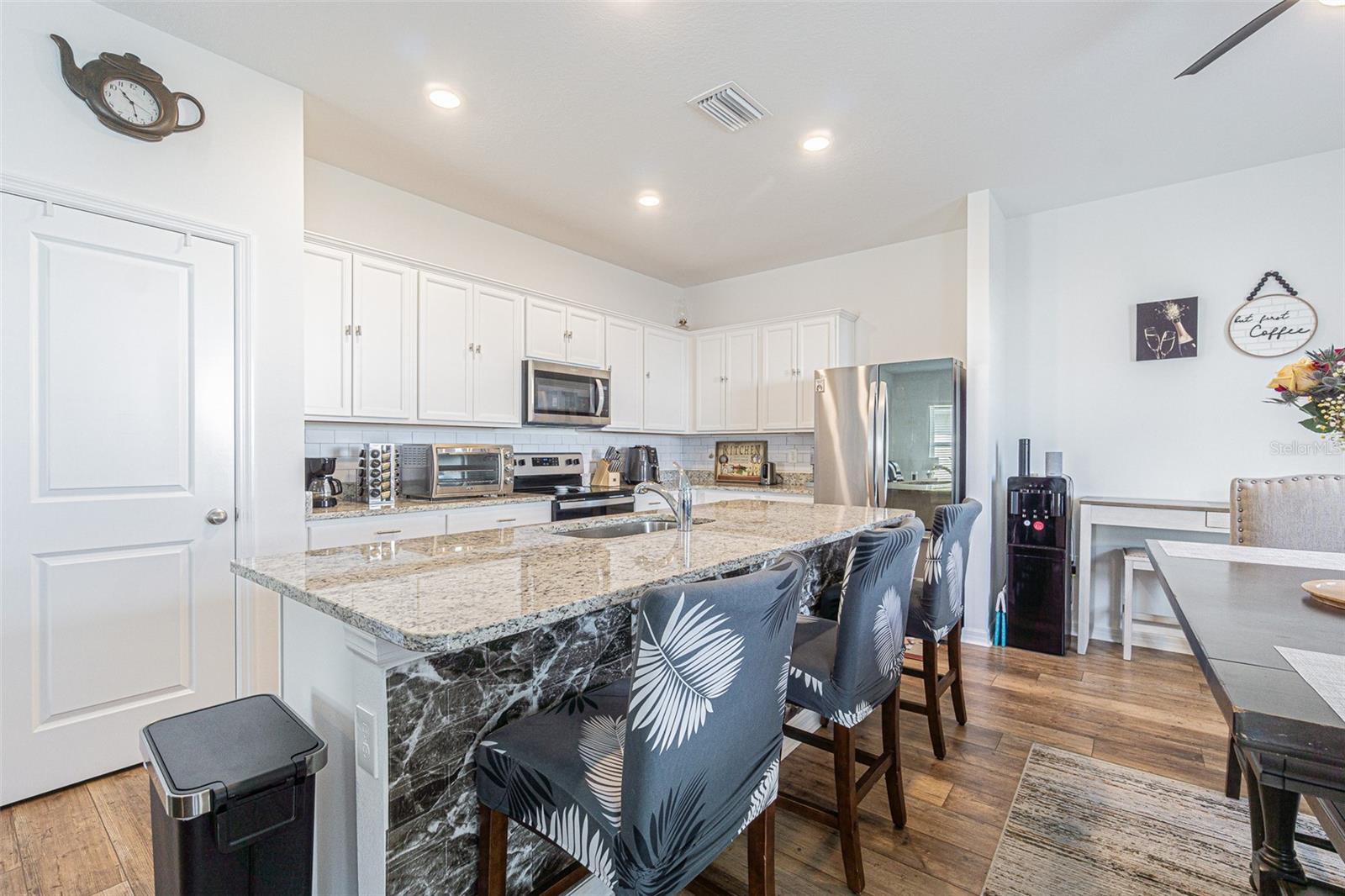 Image 14 of 30 For 5265 Cricket Road