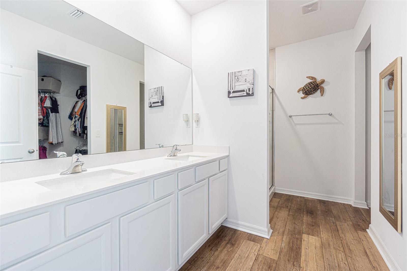 Image 19 of 30 For 5265 Cricket Road