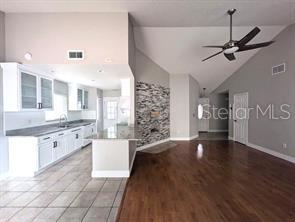 Image 5 of 59 For 2075 Shadow Pine Drive