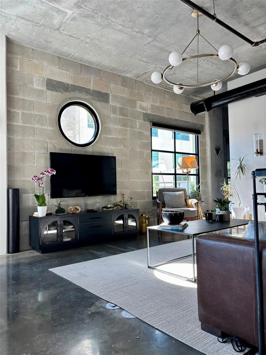 Image 15 of 25 For 1212 Whiting Street 201