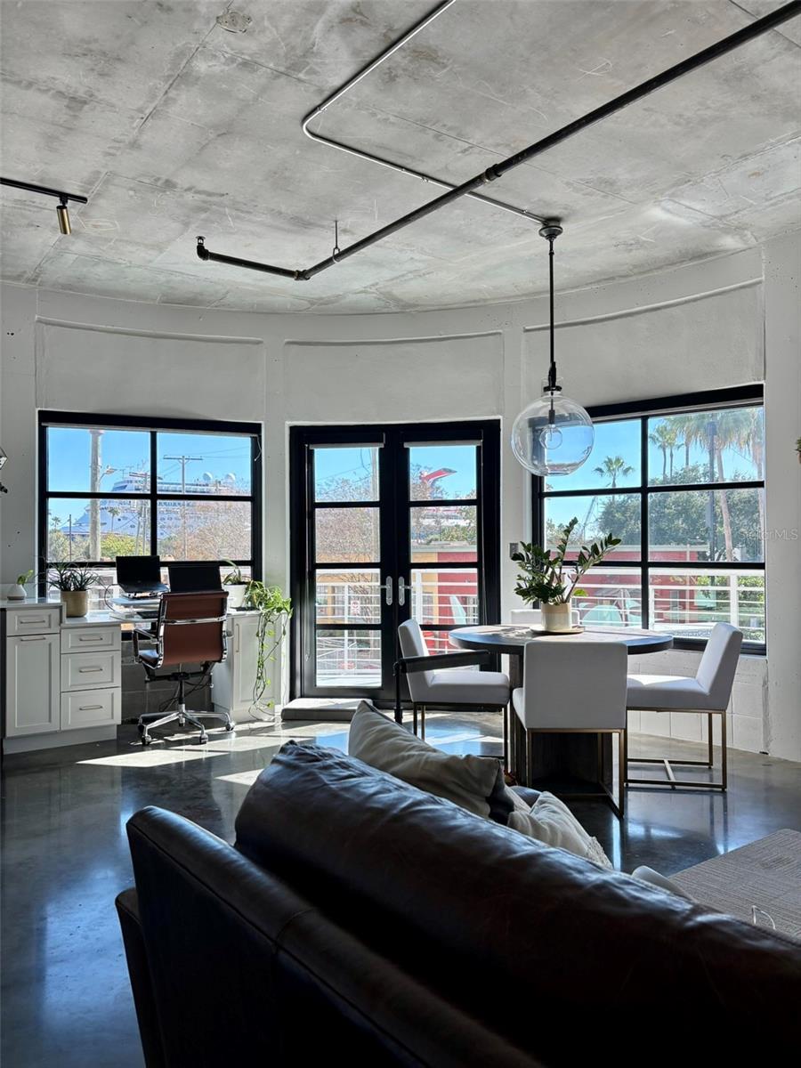 Image 7 of 25 For 1212 Whiting Street 201