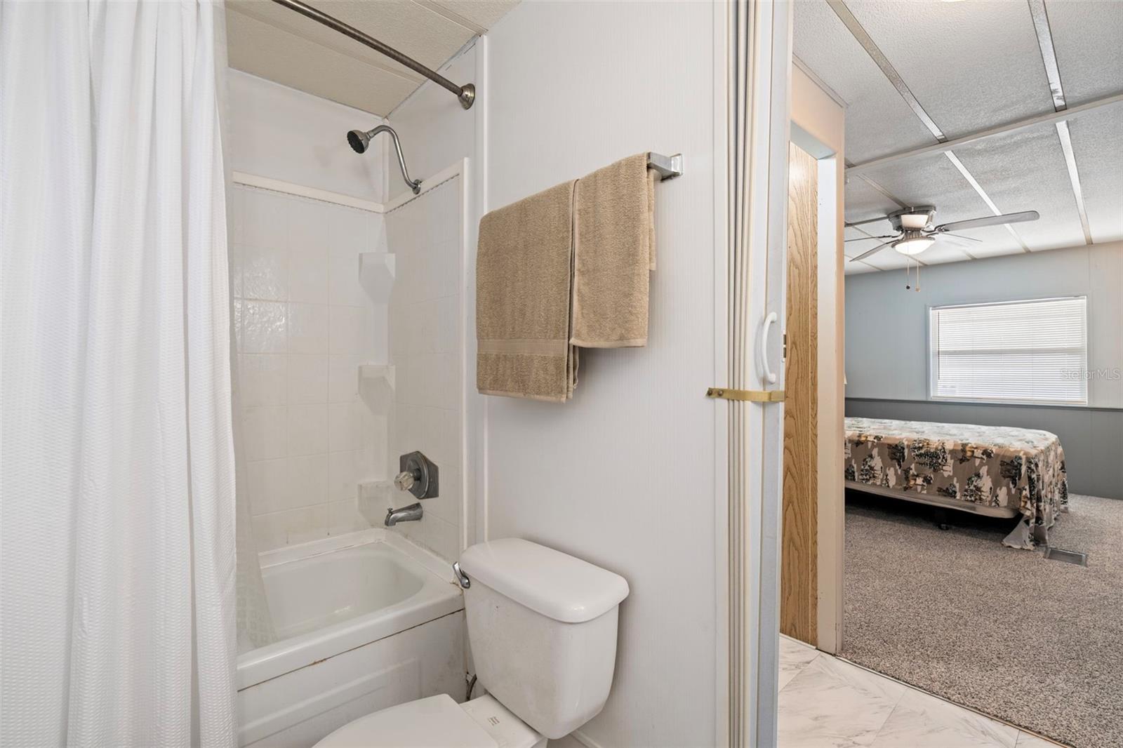 Image 18 of 29 For 12119 Bonanza Drive