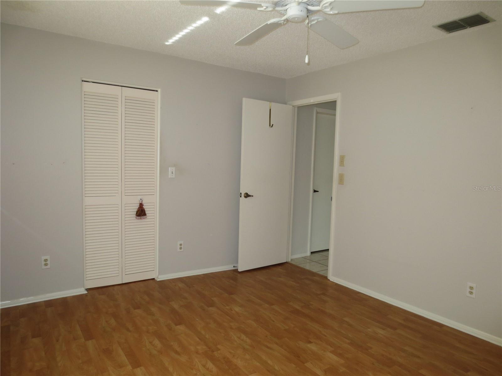 Image 12 of 17 For 1951 Sweetgum Place