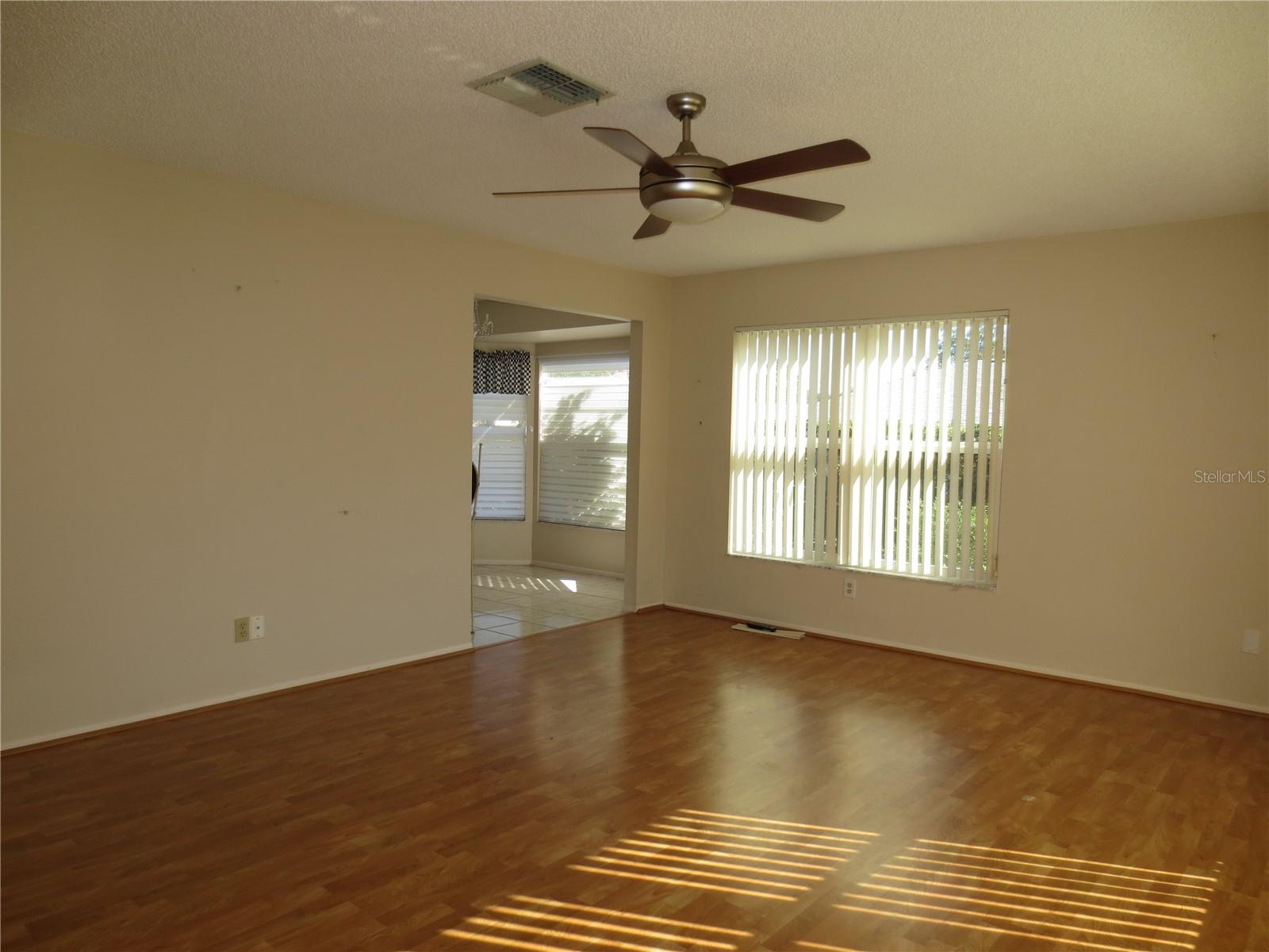 Image 3 of 17 For 1951 Sweetgum Place