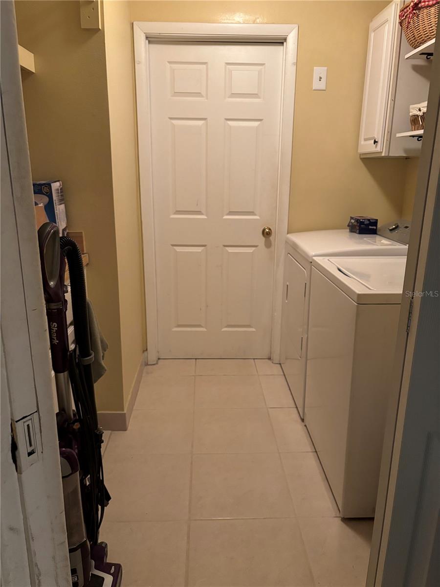 Image 19 of 24 For 5488 Carrollwood Meadows Drive