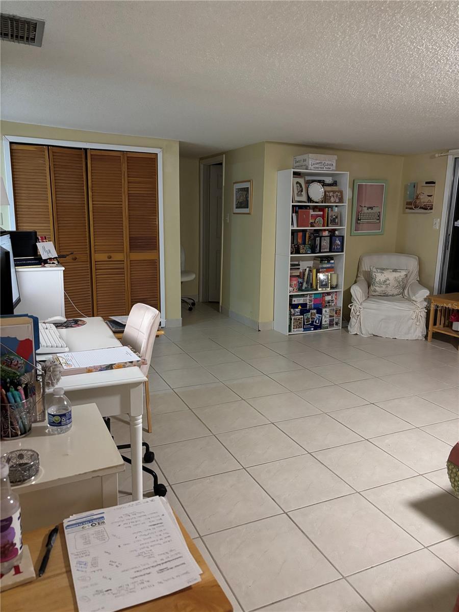 Image 7 of 24 For 5488 Carrollwood Meadows Drive