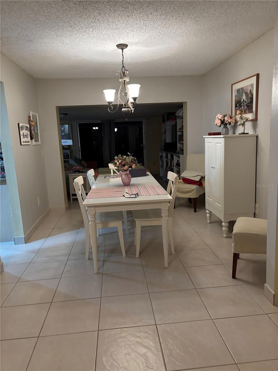 Image 8 of 24 For 5488 Carrollwood Meadows Drive