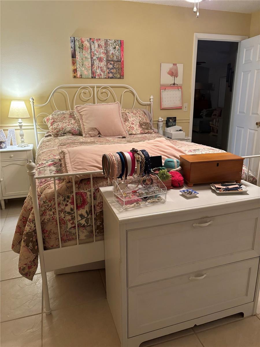 Image 9 of 24 For 5488 Carrollwood Meadows Drive