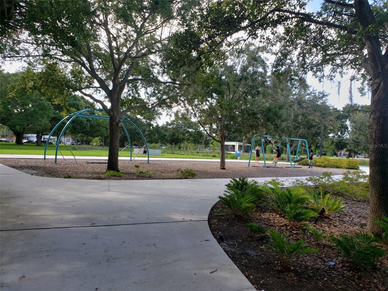 Image 20 of 22 For 1489 De Leon Street