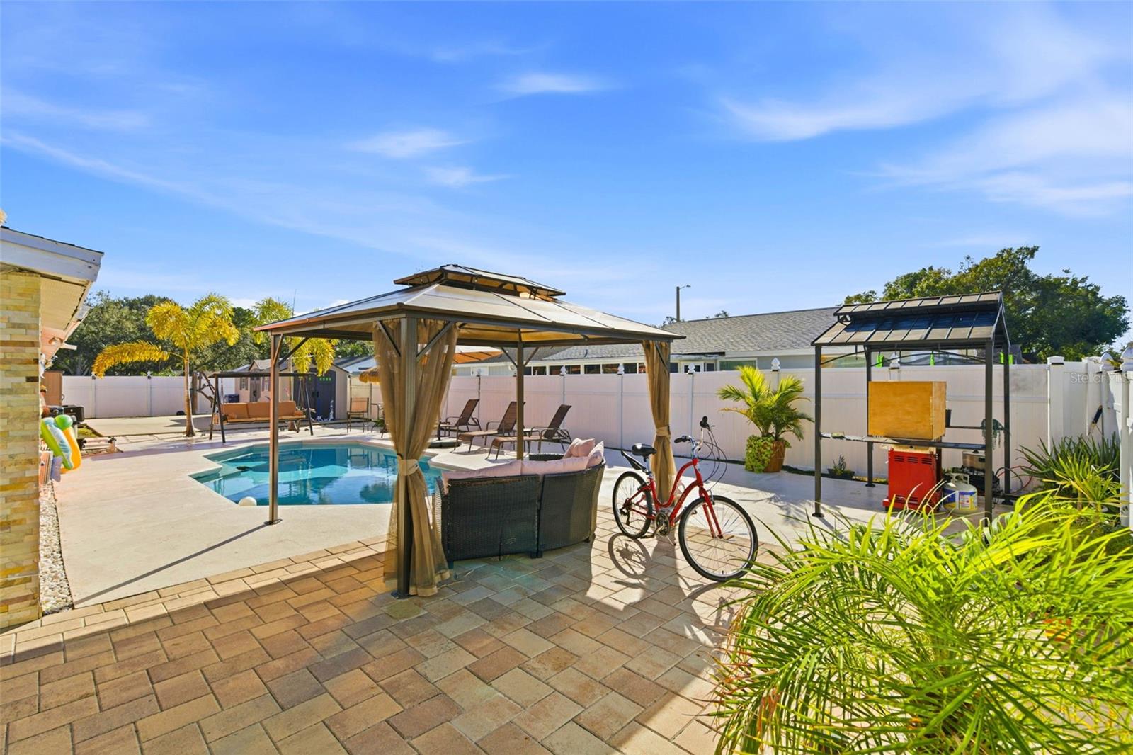 Image 11 of 76 For 7102 Harborhills Court