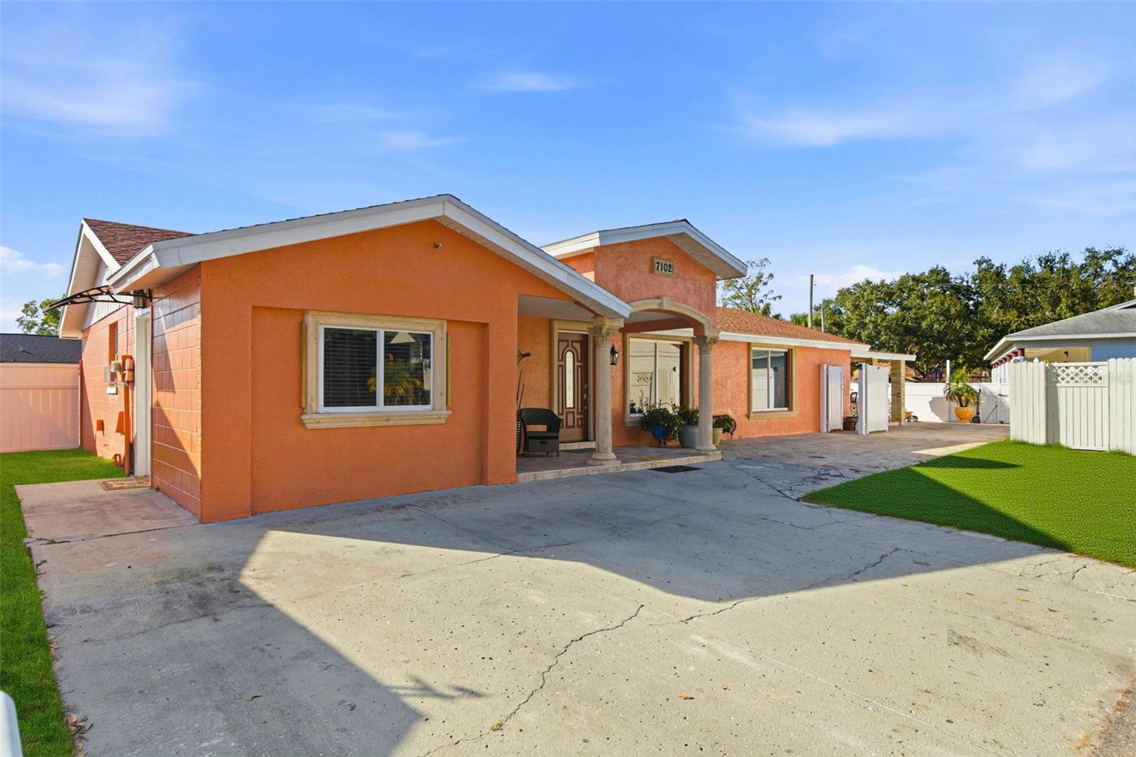 Image 2 of 76 For 7102 Harborhills Court