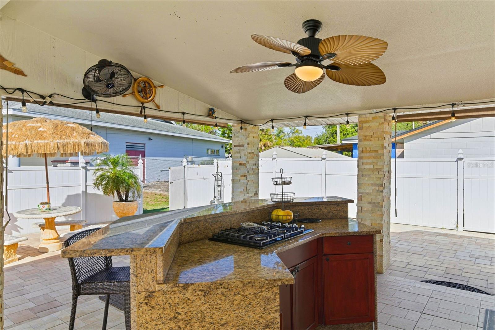 Image 22 of 76 For 7102 Harborhills Court