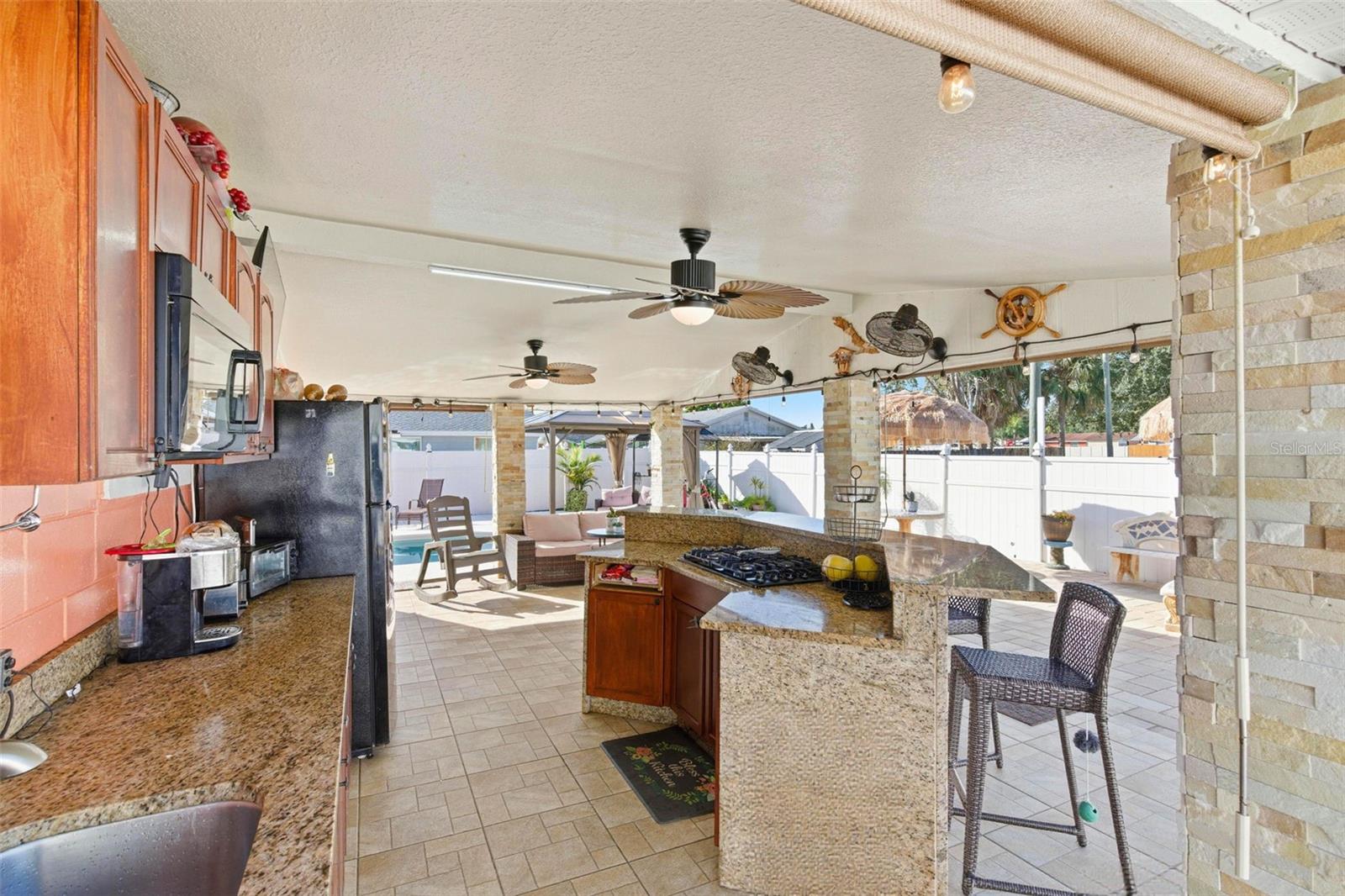 Image 23 of 76 For 7102 Harborhills Court