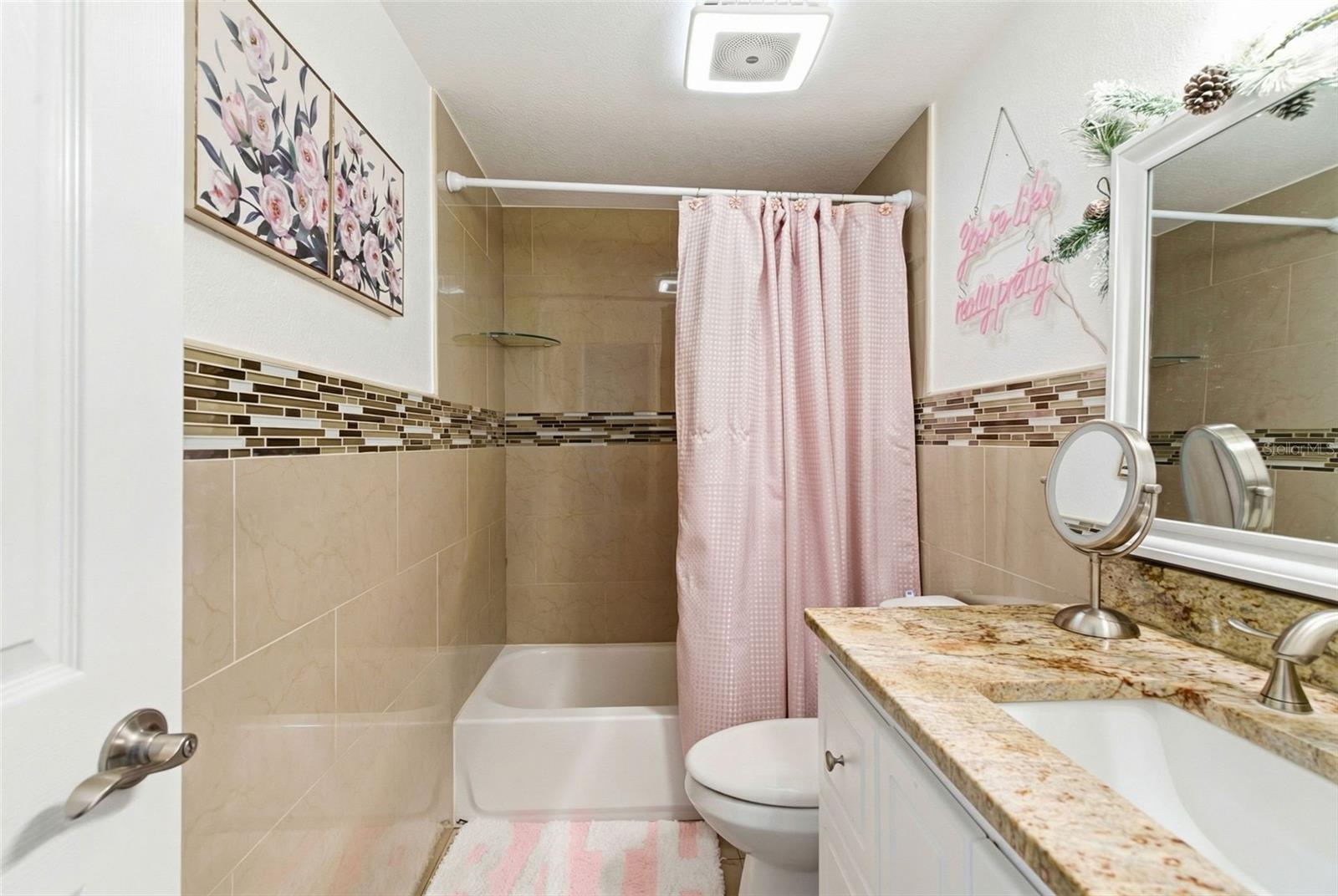 Image 33 of 76 For 7102 Harborhills Court