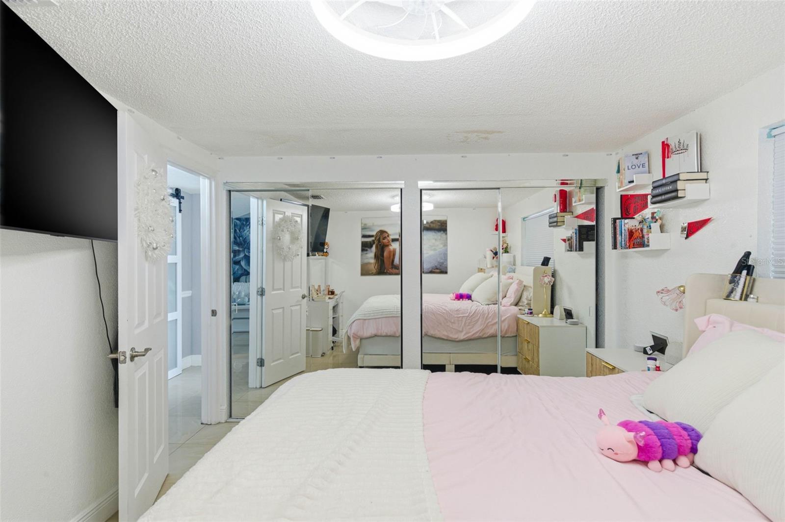 Image 39 of 76 For 7102 Harborhills Court