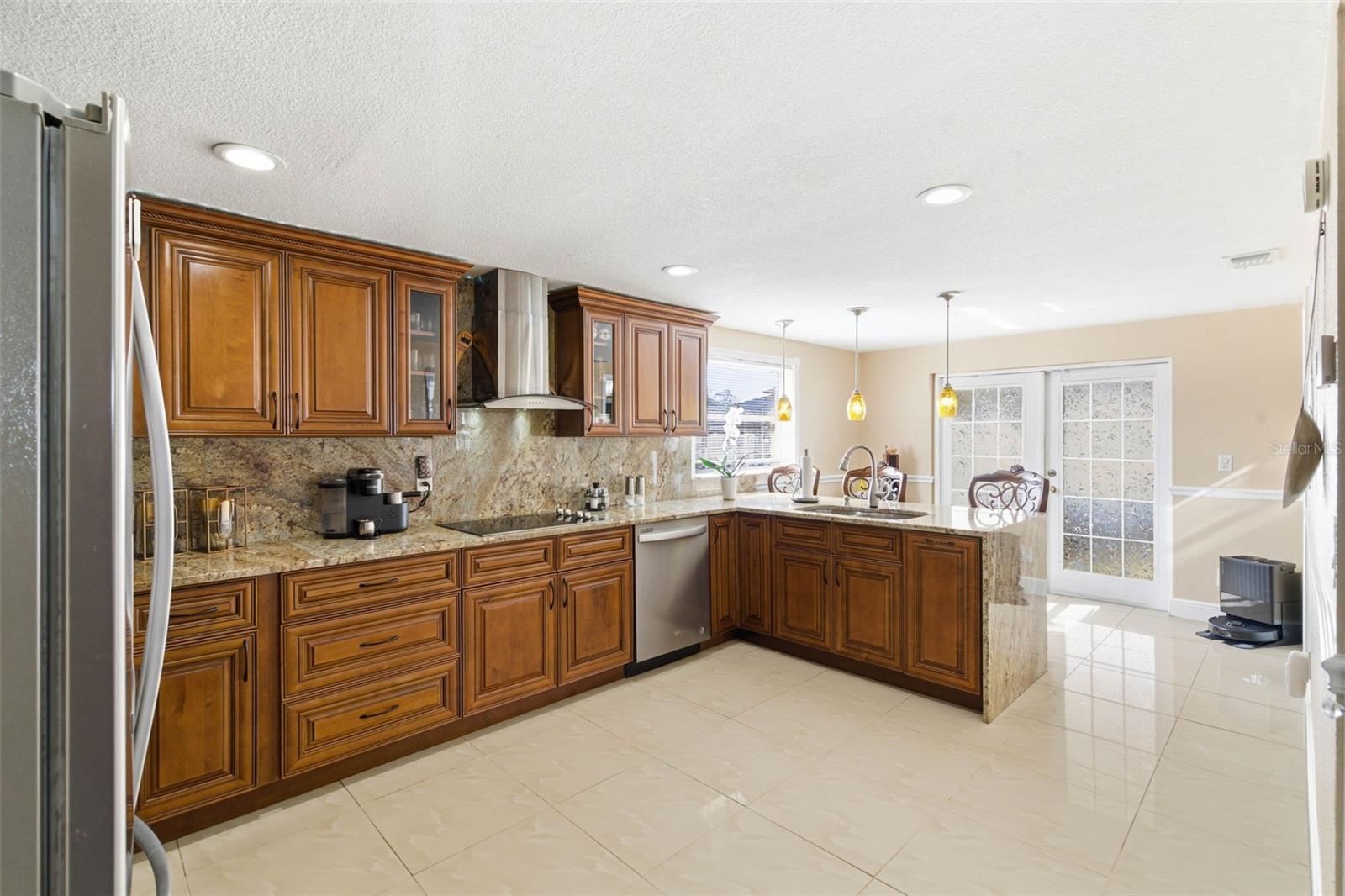 Image 40 of 76 For 7102 Harborhills Court