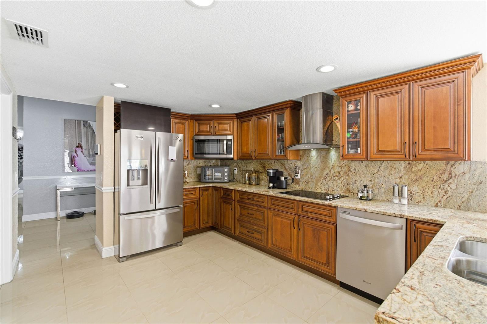 Image 43 of 76 For 7102 Harborhills Court