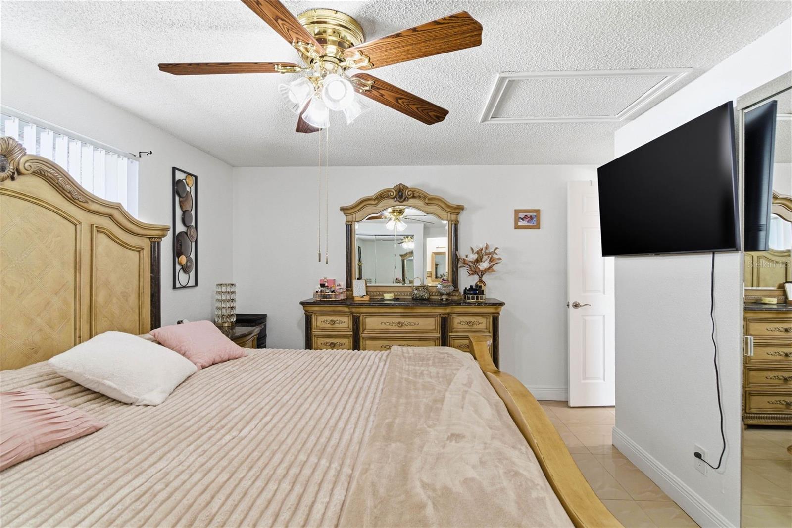 Image 49 of 76 For 7102 Harborhills Court