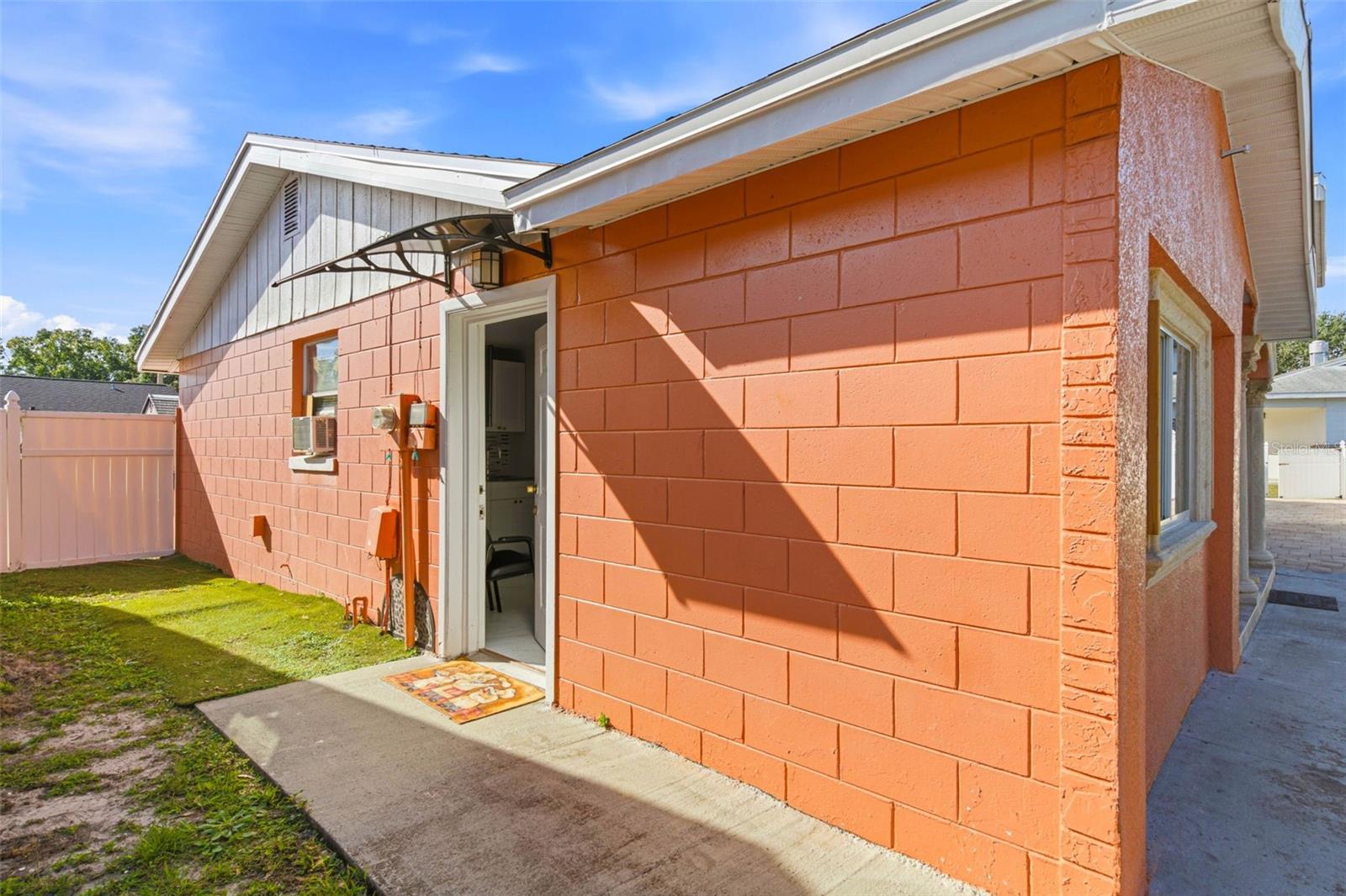 Image 50 of 76 For 7102 Harborhills Court