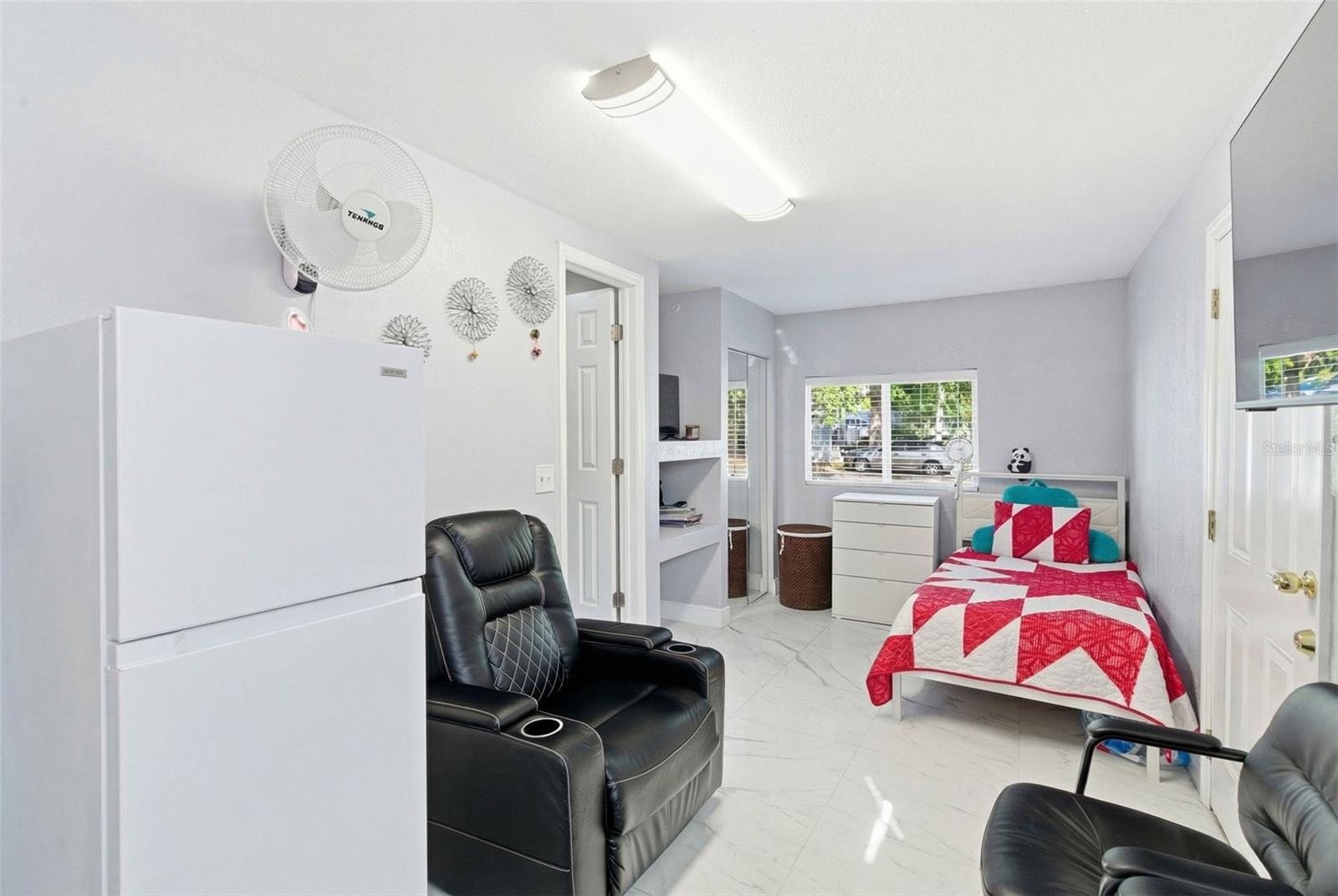 Image 57 of 76 For 7102 Harborhills Court