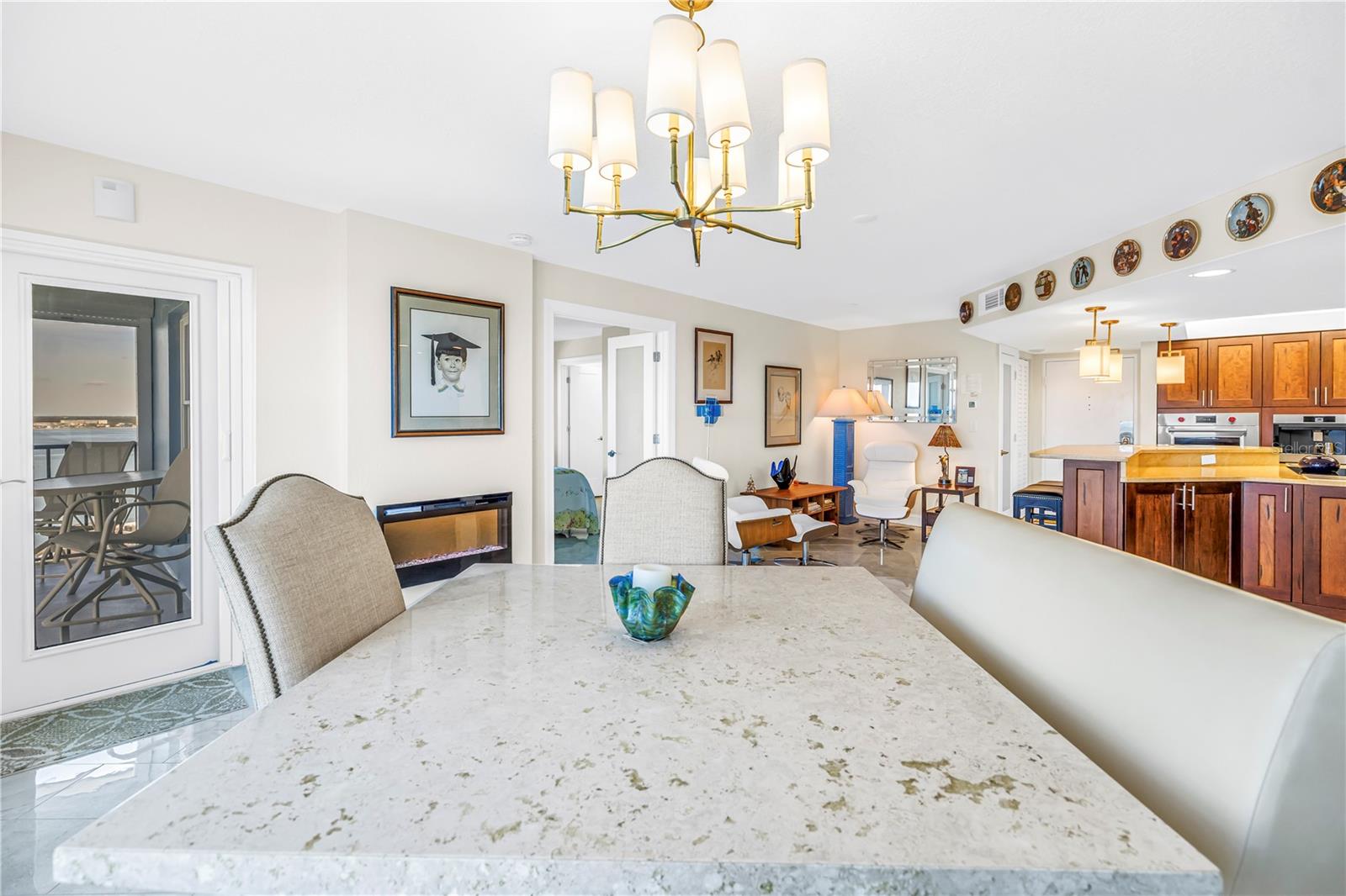 Image 16 of 89 For 5220 Brittany Drive S 1510