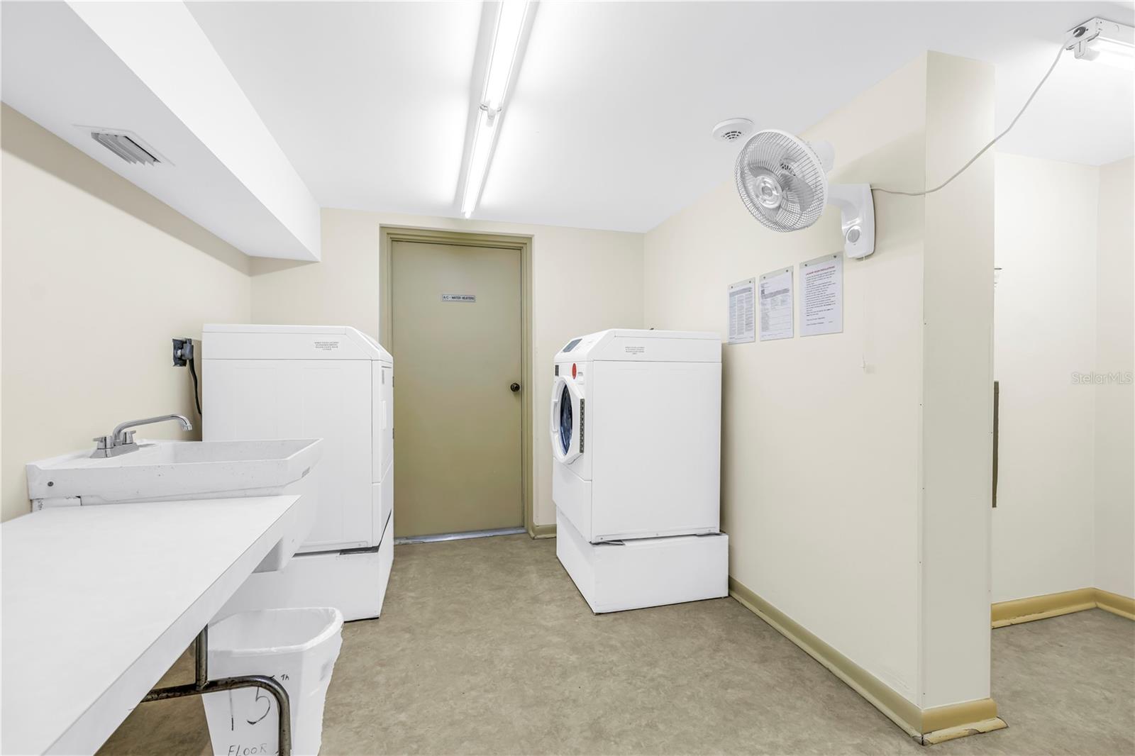 Image 34 of 89 For 5220 Brittany Drive S 1510