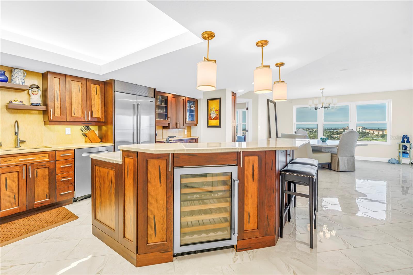 Image 4 of 89 For 5220 Brittany Drive S 1510