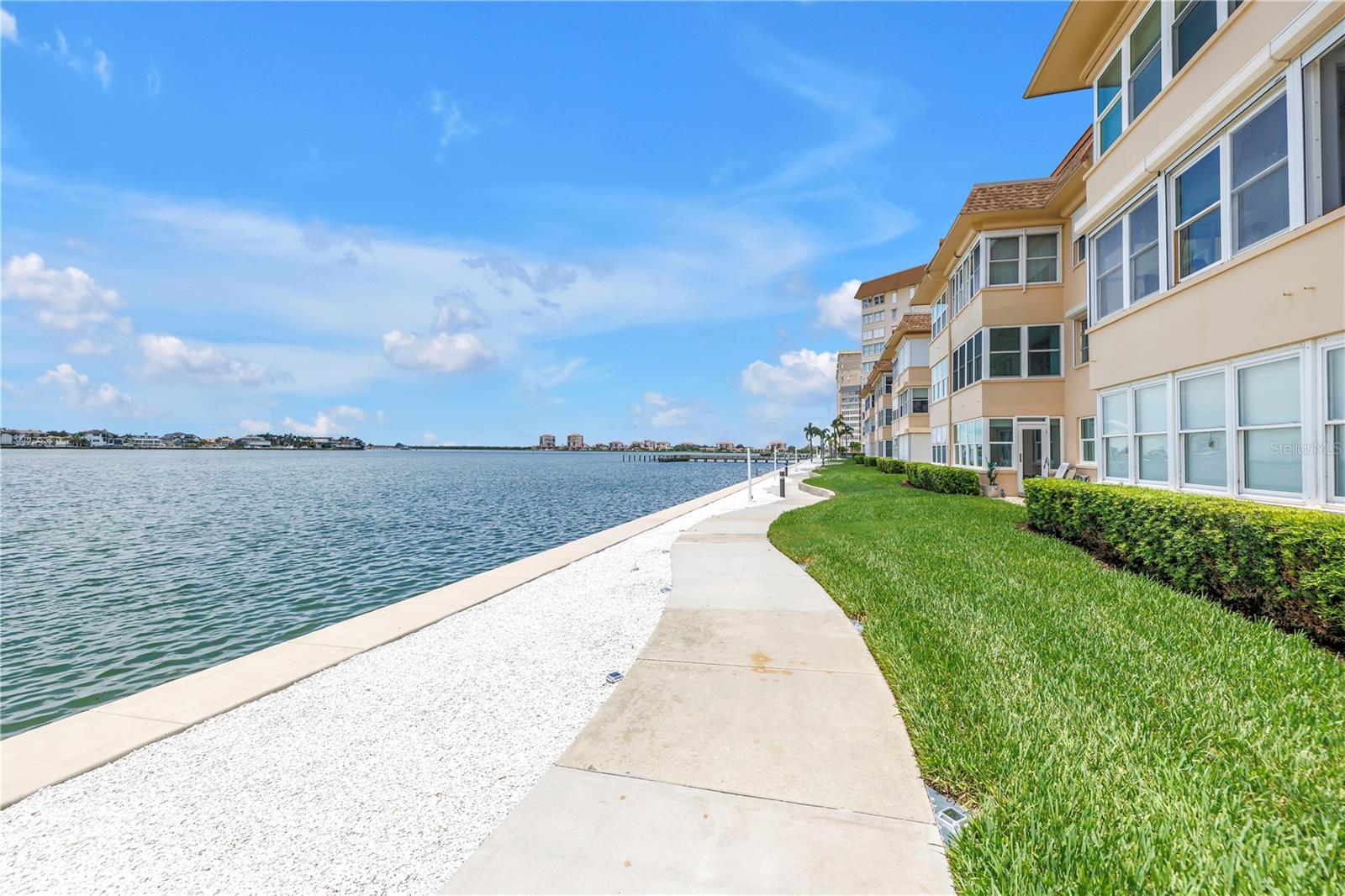 Image 46 of 89 For 5220 Brittany Drive S 1510